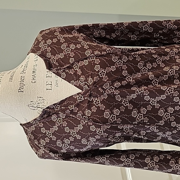 Athleta Brown And Tan Floral Print Long Sleeve V-Neck Tunic Top - Size Medium - Picture 6 of 9